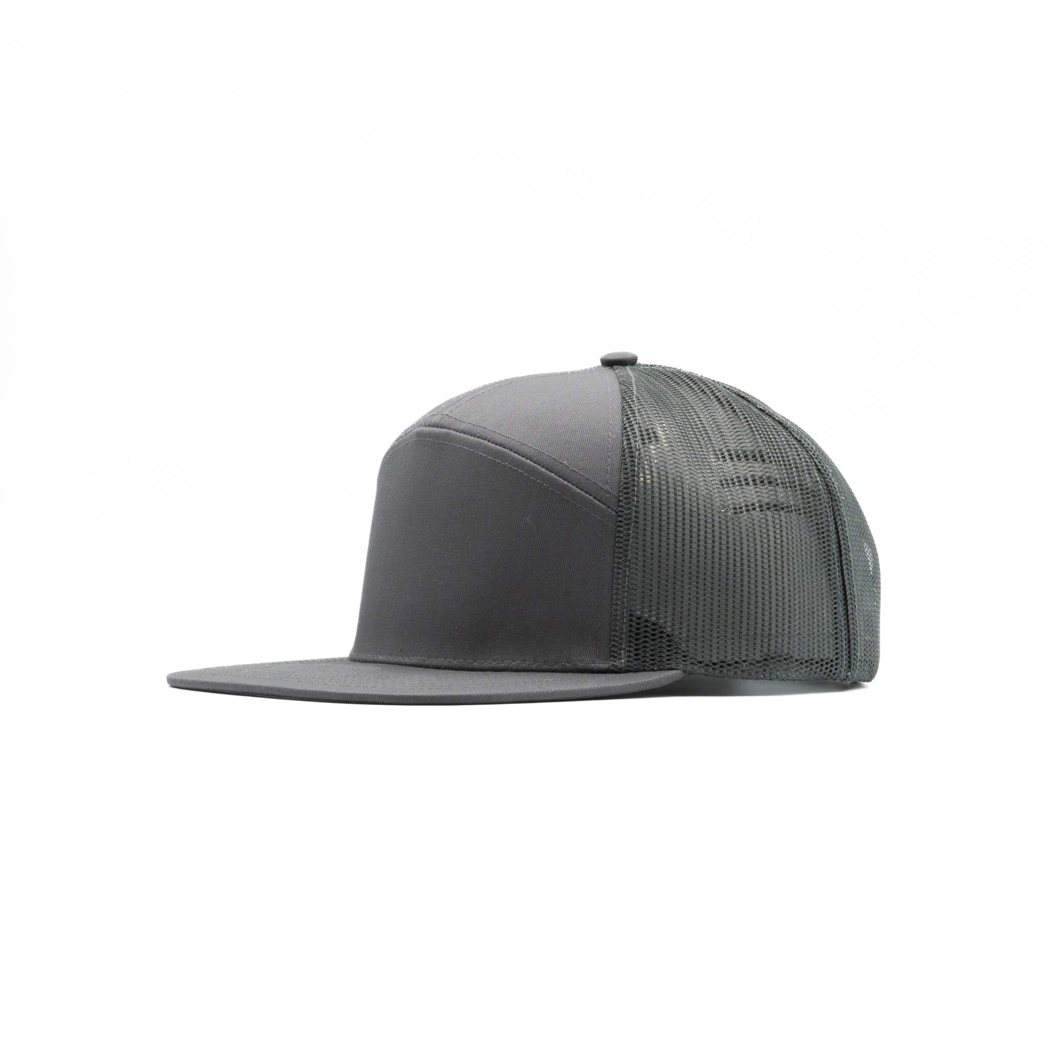 635 — 7 Panel Mesh Trucker